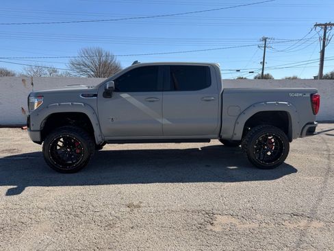 Used 2020 GMC Sierra 1500 SLT w/ SLT Premium Plus Package AWD/4WD image 3