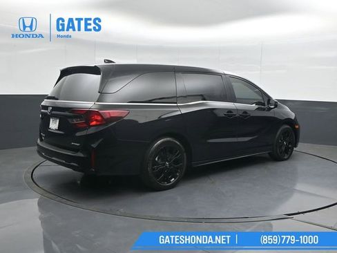 Certified 2025 Honda Odyssey Sport-L image 2
