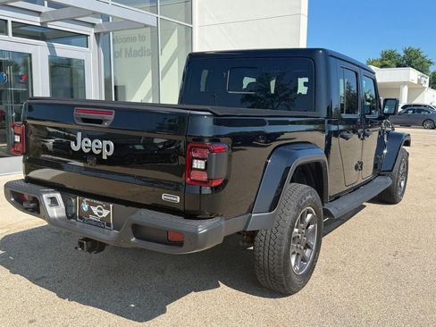 Used 2021 Jeep Gladiator Overland w/ Uconnect 4C Nav & Sound Group AWD/4WD image 3
