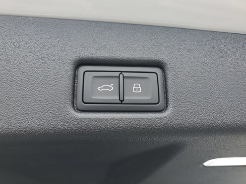 New 2026 Audi Q5 Premium Plus AWD/4WD image 9