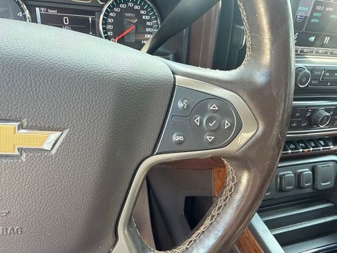 Used 2015 Chevrolet Silverado 2500 High Country w/ Duramax Plus Package AWD/4WD image 26