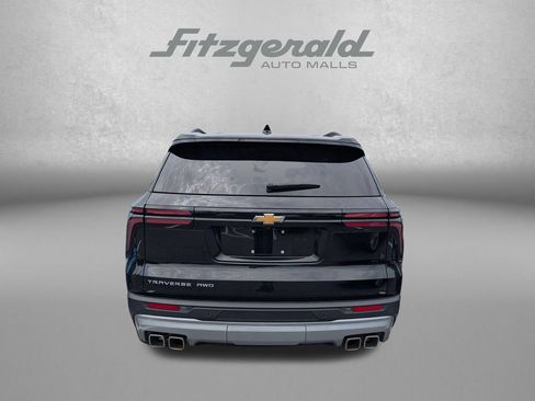 Used 2025 Chevrolet Traverse LT AWD/4WD image 4