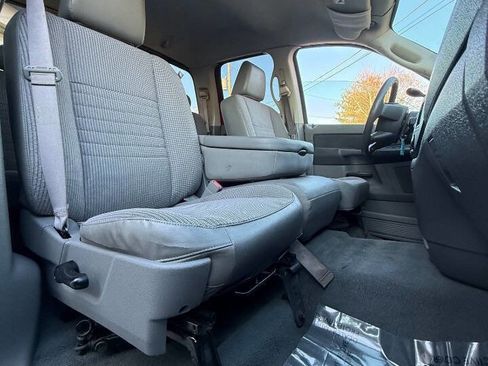 Used 2008 Dodge Ram 1500 Truck ST image 16