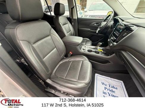 Used 2019 Chevrolet Traverse Premier AWD/4WD image 16