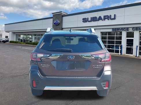 Used 2020 Subaru Outback Touring w/ Popular Package #2 AWD/4WD image 6