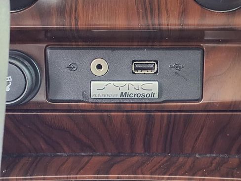 Used 2012 Ford F150 Lariat w/ Lariat Plus Pkg RWD image 21