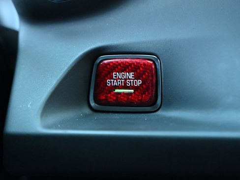 Used 2021 Chevrolet Camaro LT w/ RS Package image 32