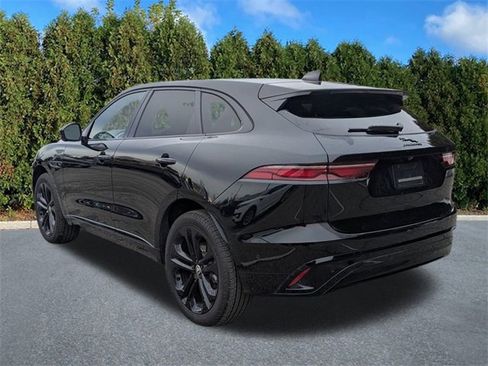 Used 2025 Jaguar F-PACE R-Dynamic S image 6
