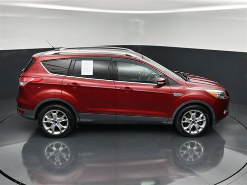 Used 2016 Ford Escape Titanium w/ Equipment Group 301A AWD/4WD image 21