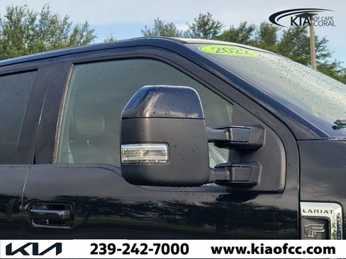 Used 2022 Ford F350 Lariat AWD/4WD image 8