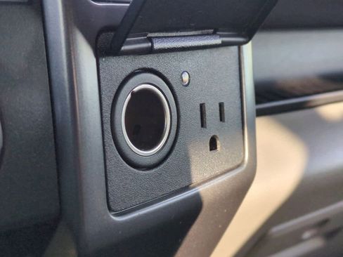 Used 2017 Ford F150 XLT w/ Equipment Group 302A Luxury image 29