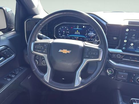 Used 2022 Chevrolet Silverado 1500 LTZ w/ LTZ Premium Package image 15