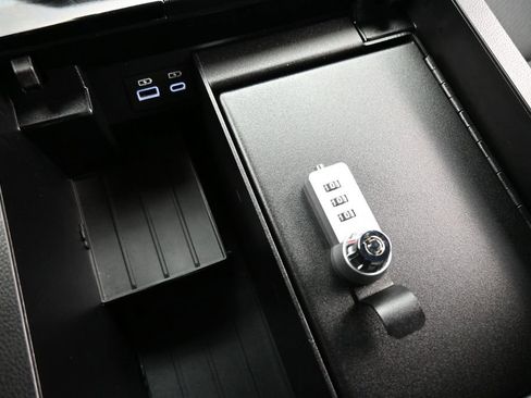 Used 2025 Toyota Tundra SR5 RWD image 15