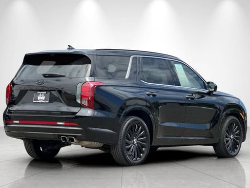 Used 2024 Hyundai Palisade Calligraphy AWD/4WD image 4