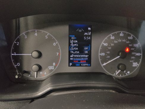 Used 2024 Toyota Corolla LE FWD image 23
