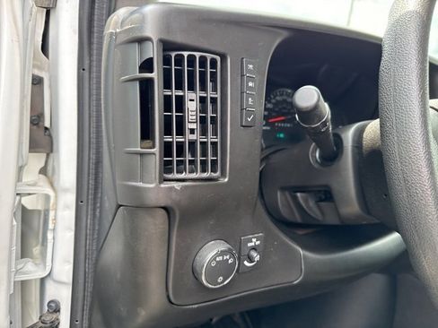 Certified 2023 Chevrolet Express 2500 w/ Driver Convenience Package image 11