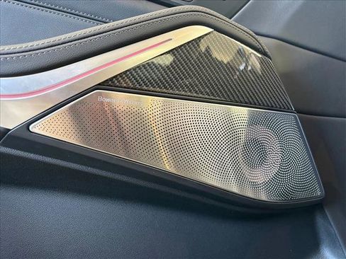 New 2026 BMW X5 M60i image 25