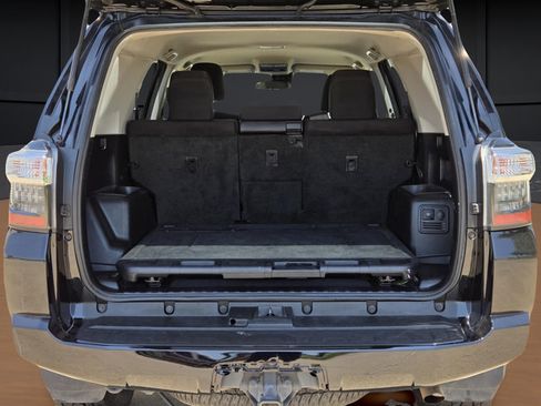 Used 2021 Toyota 4Runner Trail Special Edition AWD/4WD image 7