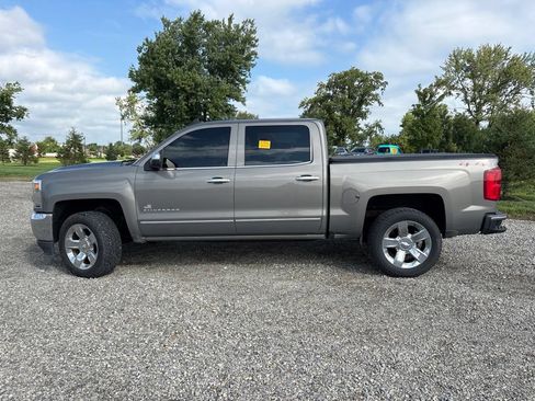 Used 2017 Chevrolet Silverado 1500 LTZ w/ Sport Package AWD/4WD image 8
