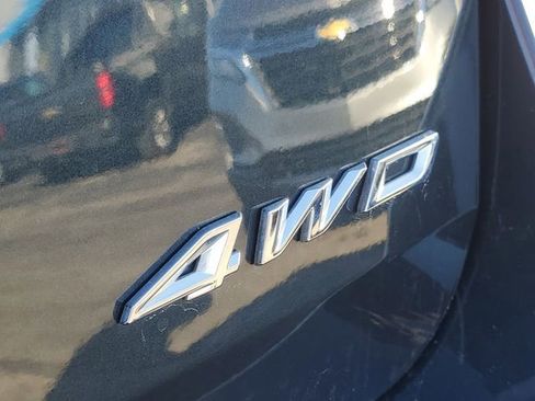 Used 2024 Ford Explorer XLT w/ Equipment Group 202A image 7