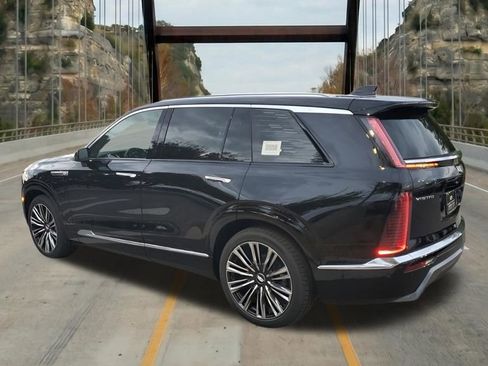 New 2026 Cadillac Vistiq Premium Luxury AWD/4WD image 7
