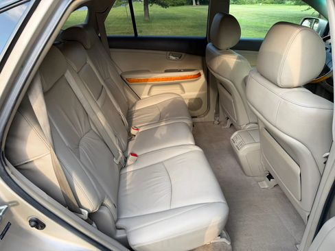 Used 2004 Lexus RX 330 AWD image 16
