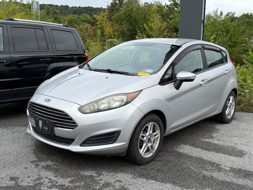 Used 2017 Ford Fiesta SE w/ Cold Weather Package FWD image 2