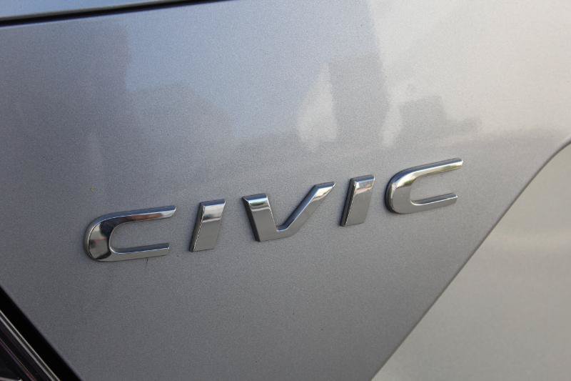 Used 2020 Honda Civic Sport image 19