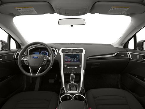 Used 2013 Ford Fusion SE FWD image 5