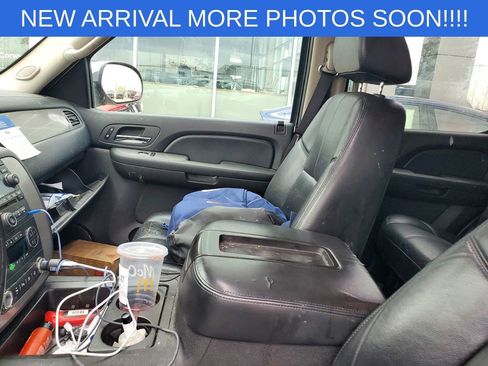 Used 2008 Chevrolet Tahoe LT w/ LT Preferred Equipment Group AWD/4WD image 7