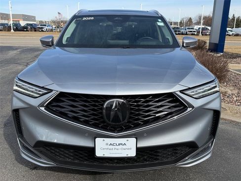 Used 2025 Acura MDX w/ Advance Package image 9