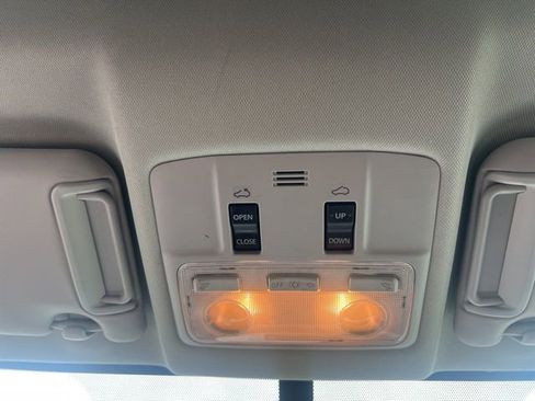 Used 2014 Toyota RAV4 XLE image 28