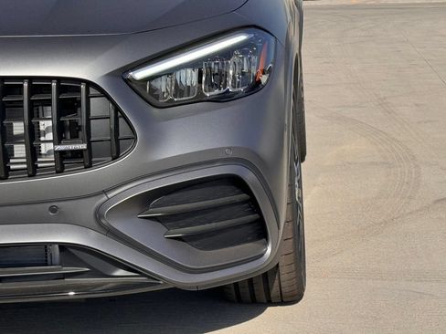 Used 2025 Mercedes-Benz GLA 35 AMG 4MATIC image 8