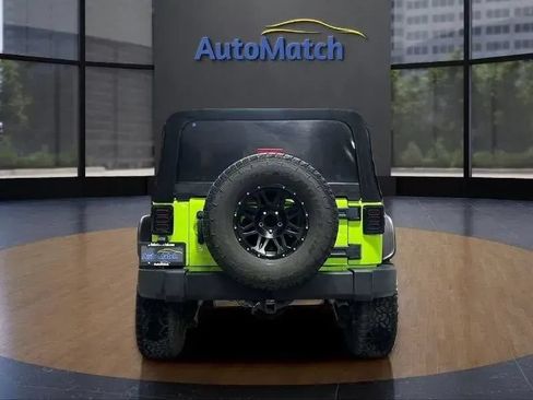 Used 2013 Jeep Wrangler Rubicon w/ PWR Convenience Group AWD/4WD image 9