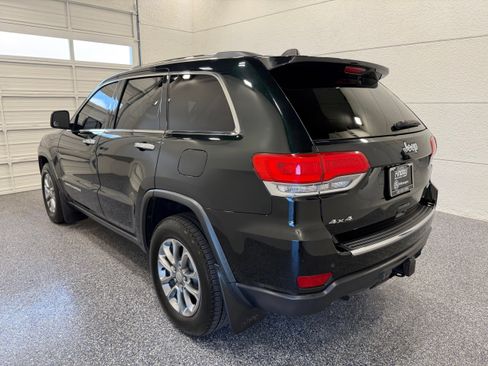Used 2014 Jeep Grand Cherokee Limited w/ Trailer Tow Group IV AWD/4WD image 4