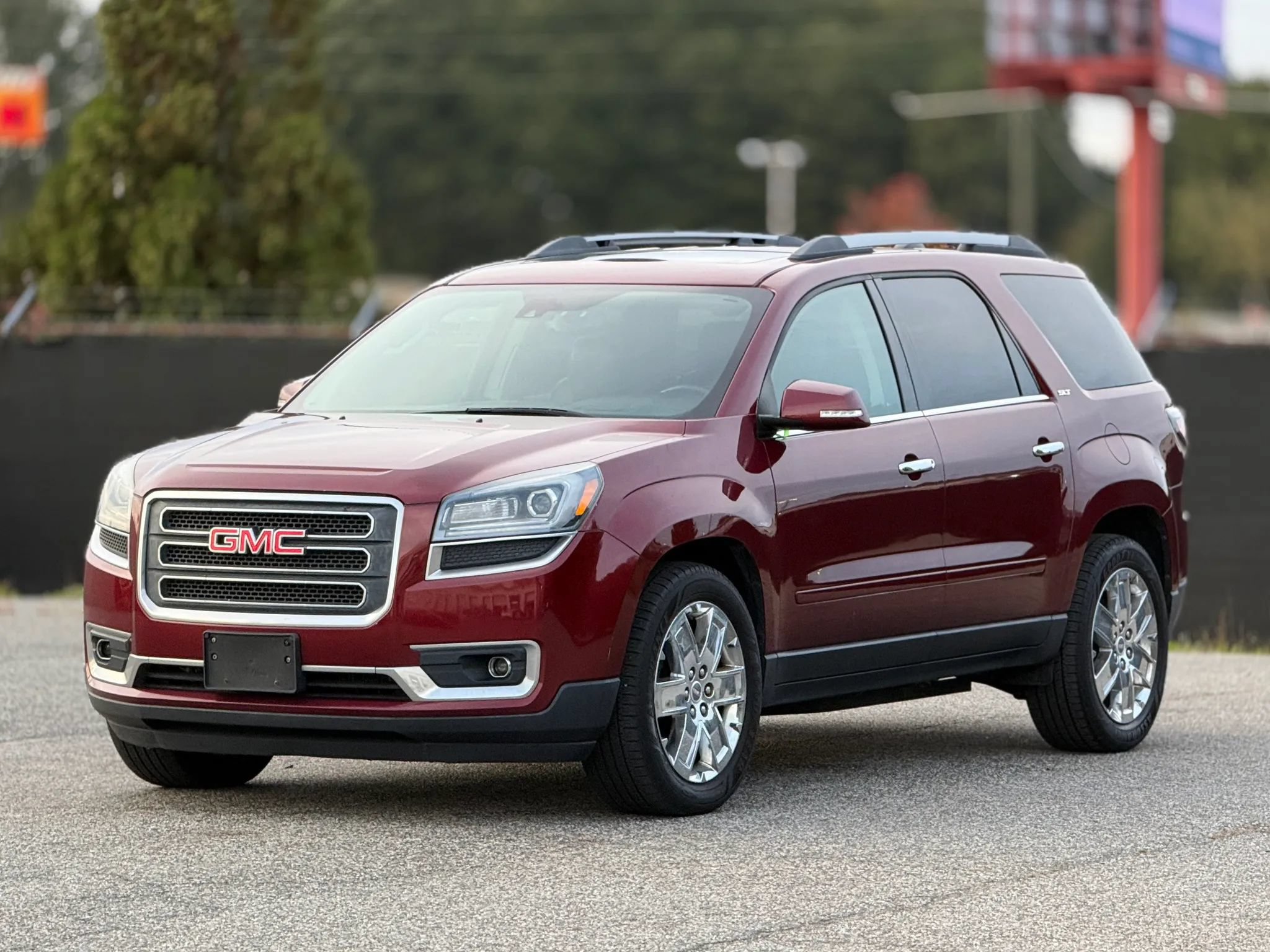 Used 2017 GMC Acadia Limited SLT AWD/4WD image 6
