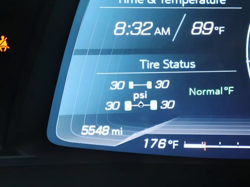 Used 2025 Chevrolet Corvette Stingray Convertible w/ 1LT RWD image 21