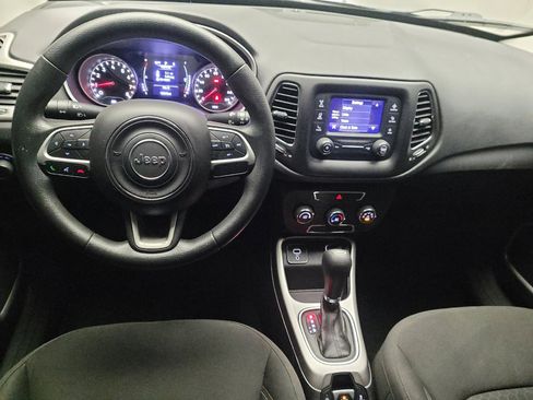 Used 2018 Jeep Compass Sport image 22