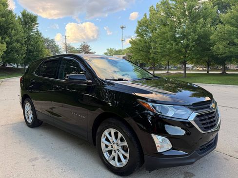 Used 2018 Chevrolet Equinox LT FWD image 4