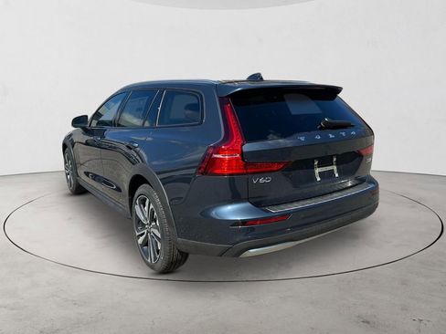 New 2026 Volvo V60 B5 Cross Country Plus w/ Protection Package Premier AWD/4WD image 3
