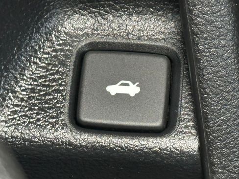 Used 2017 Honda Civic EX-T image 32