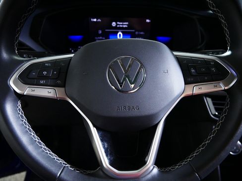 Used 2023 Volkswagen Taos SE AWD/4WD image 25