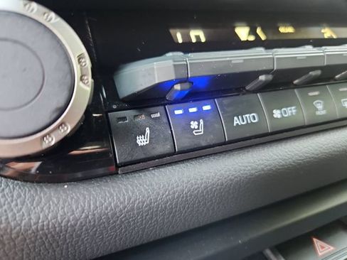 Used 2024 Toyota Sequoia TRD Pro AWD/4WD image 31