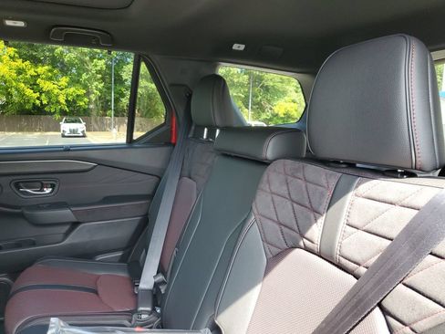 New 2026 Honda Pilot Black Edition image 8