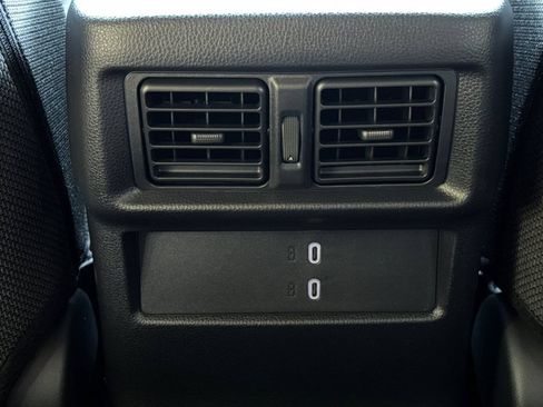 New 2026 Toyota 4Runner SR5 AWD/4WD image 15