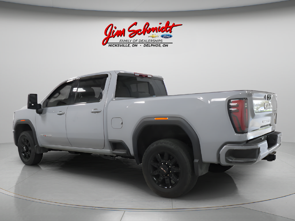 Used 2025 GMC Sierra 2500 AT4 w/ AT4 Premium Plus Package AWD/4WD image 4