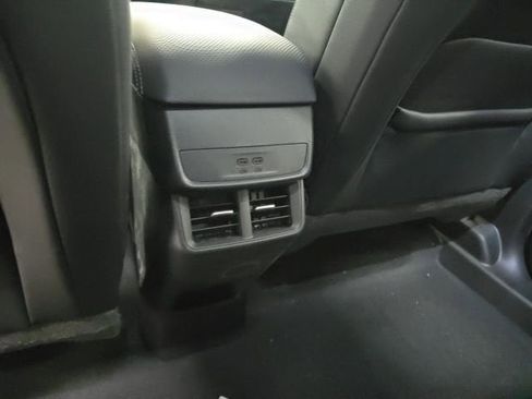 New 2026 Chevrolet Equinox LT w/ Convenience Package II AWD/4WD image 21
