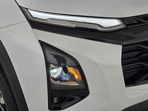 New 2026 Chevrolet Equinox RS w/ Safety and Technology Package FWD image 10