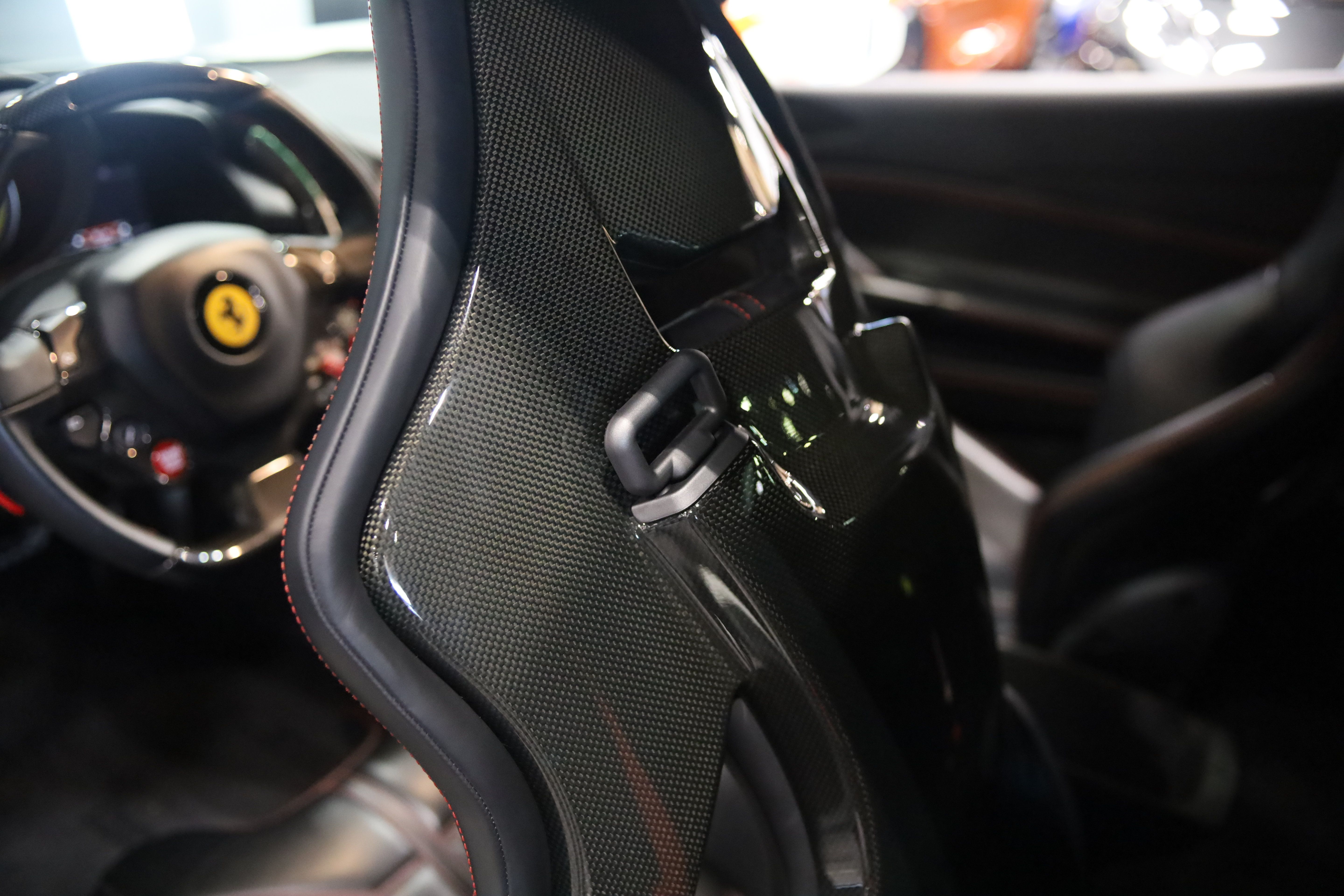 Used 2016 Ferrari 488 GTB RWD image 35