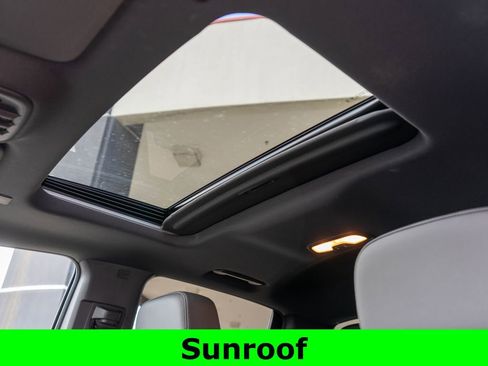 Used 2026 GMC Canyon Elevation w/ Convenience Package image 12